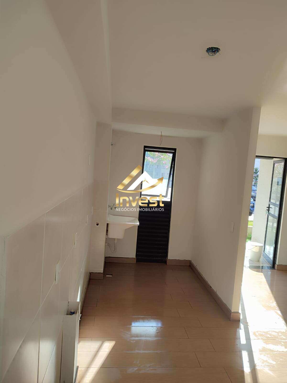 Apartamento Garden à venda com 2 quartos, 66m² - Uvaranas,Ponta Grossa