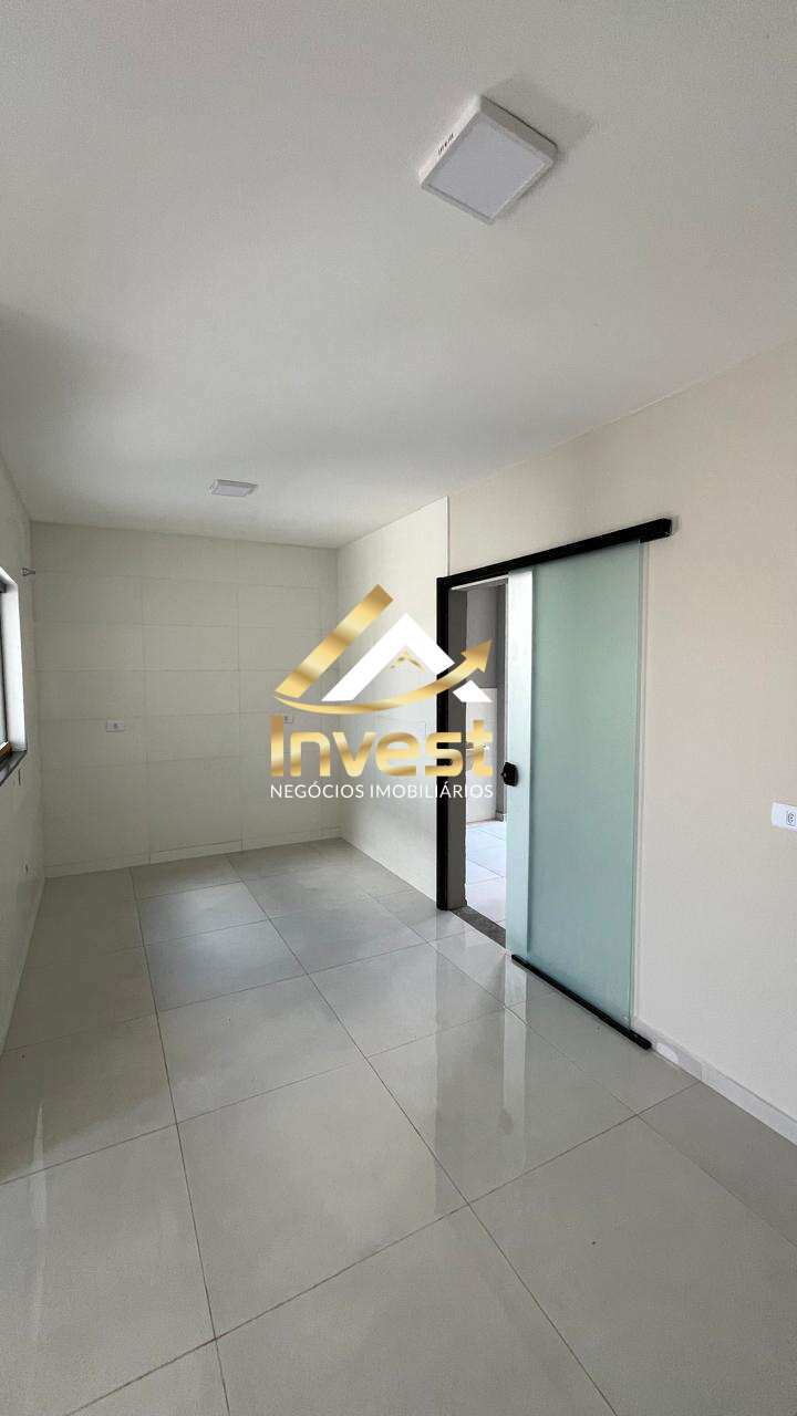 Casa à venda com 3 quartos, 80m² - Cará-Cará,Ponta Grossa