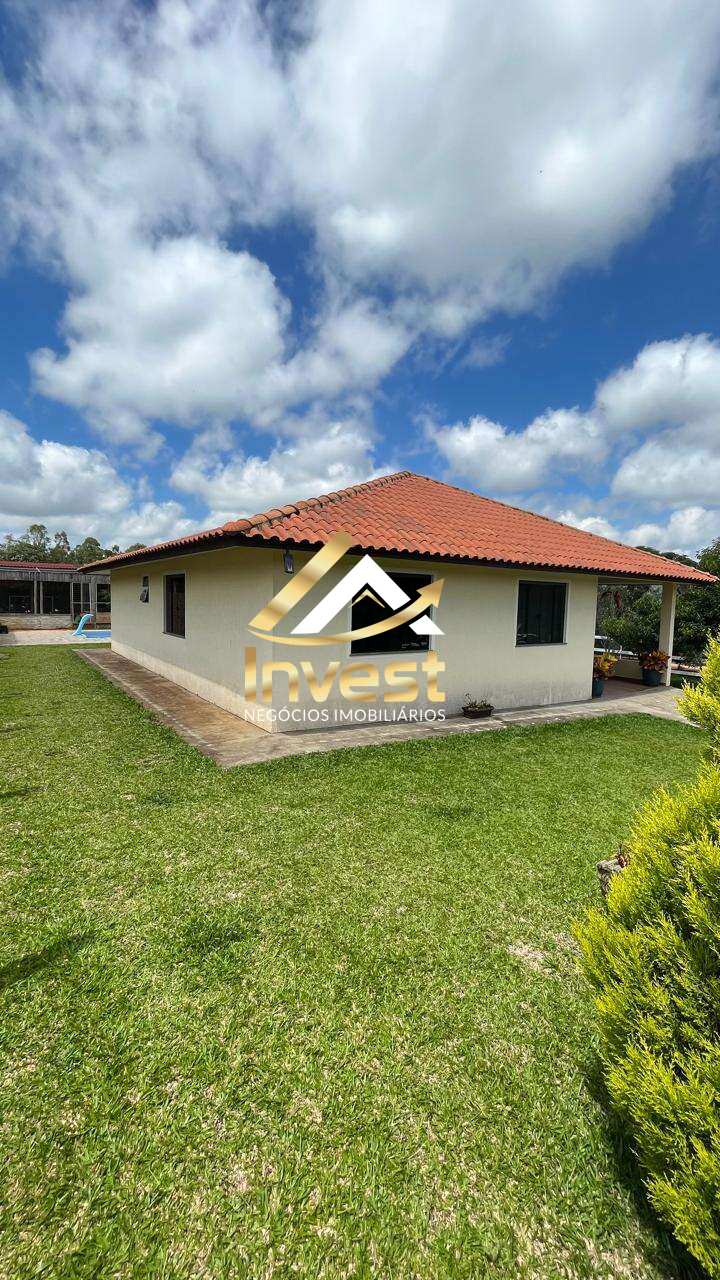  - Belíssima chácara em condomínio fechado no colônia dona Luíza