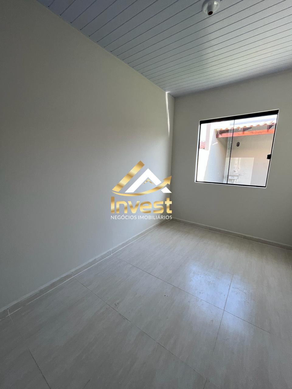  - Casa 2 quartos com amplo de quintal e edícula com churrasqueira