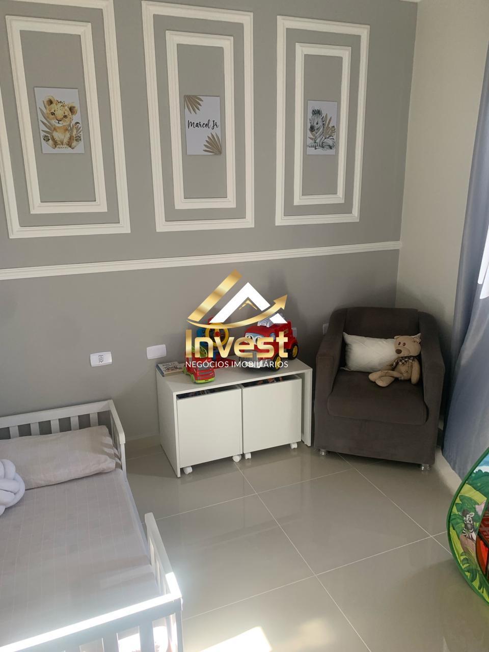  - Casa 2 quartos sendo 1 suíte com móveis planejados e piscina