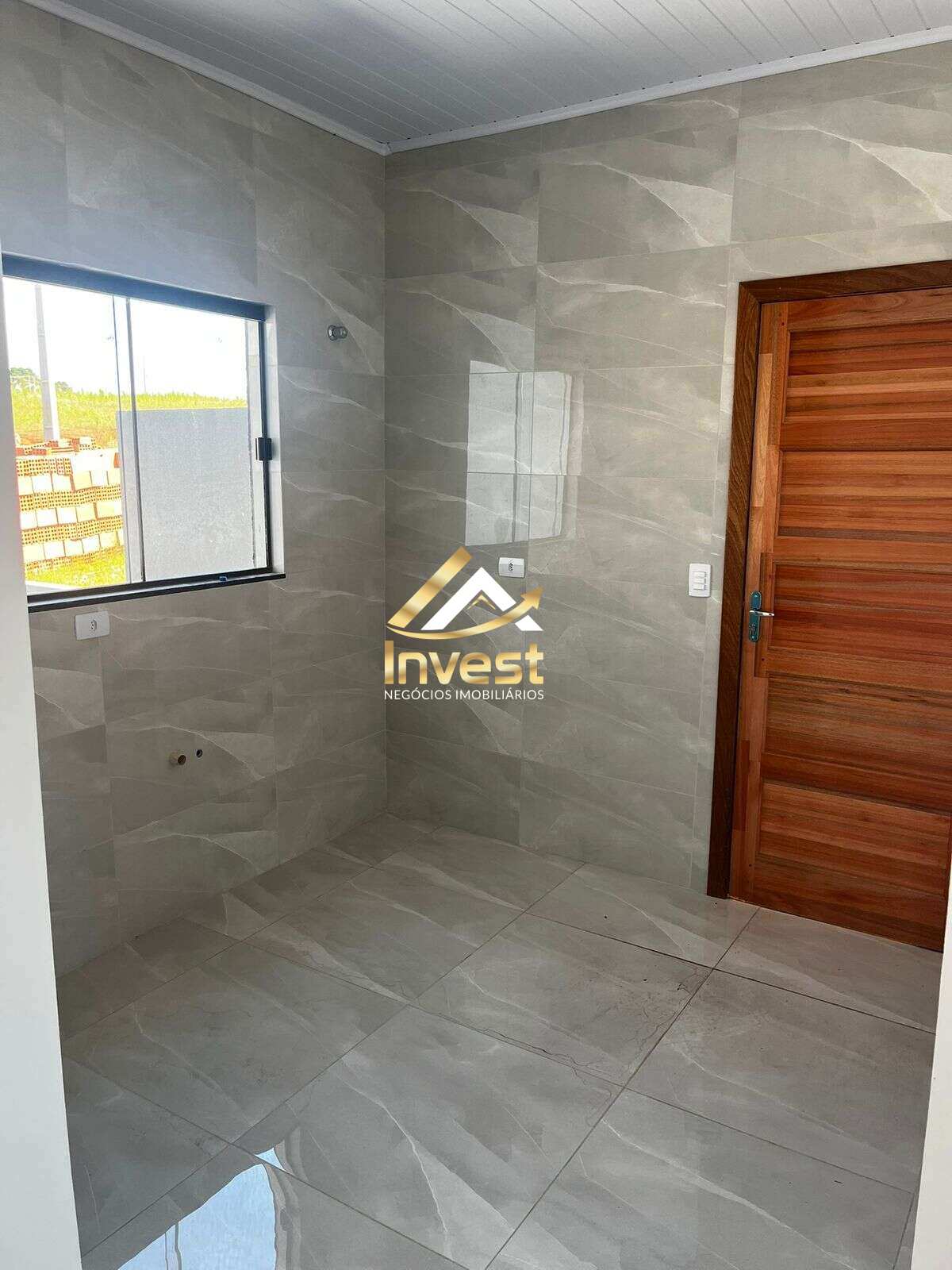  - Casa 2 quartos sendo 1 suíte - Condomínio fechado - Região Neves