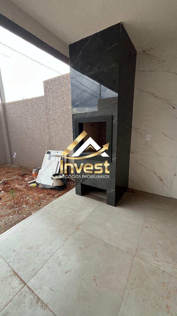 Casa à venda com 3 quartos, 80m² - Cará-Cará,Ponta Grossa