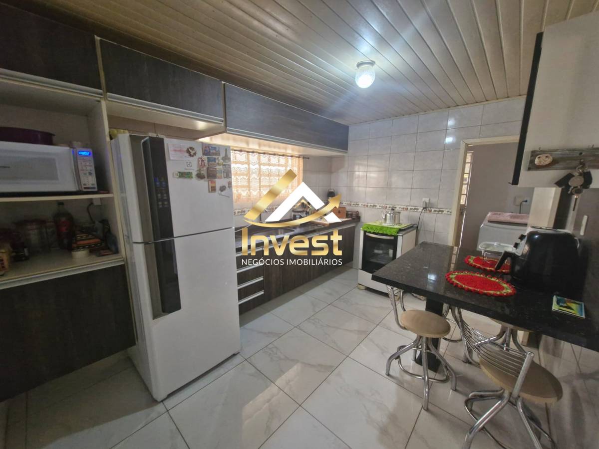  - Casa com 3 quartos, Oficinas