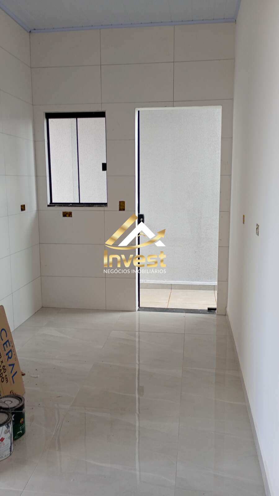  - Casa com 3 quartos em condomínio fechado - Região Neves