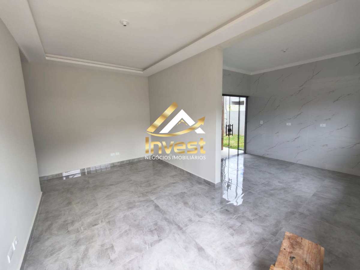  - Casa de esquina 3 quartos sendo 1 suíte com amplo terreno