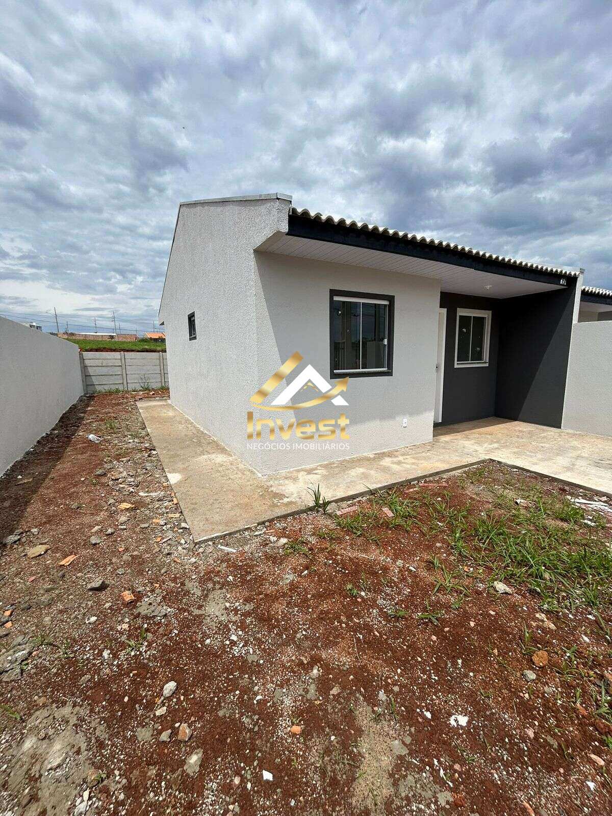Casa à venda com 2 quartos, 54m² - Cará-Cará,Ponta Grossa