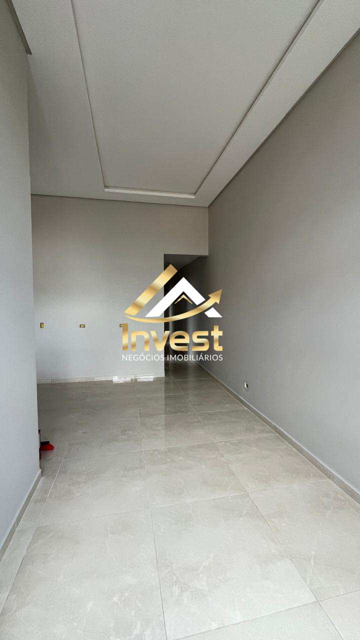  - O Espaço que Sua Família Merece: Casa de 3 Quartos com Suíte, churrasqueira e Amplo Quintal