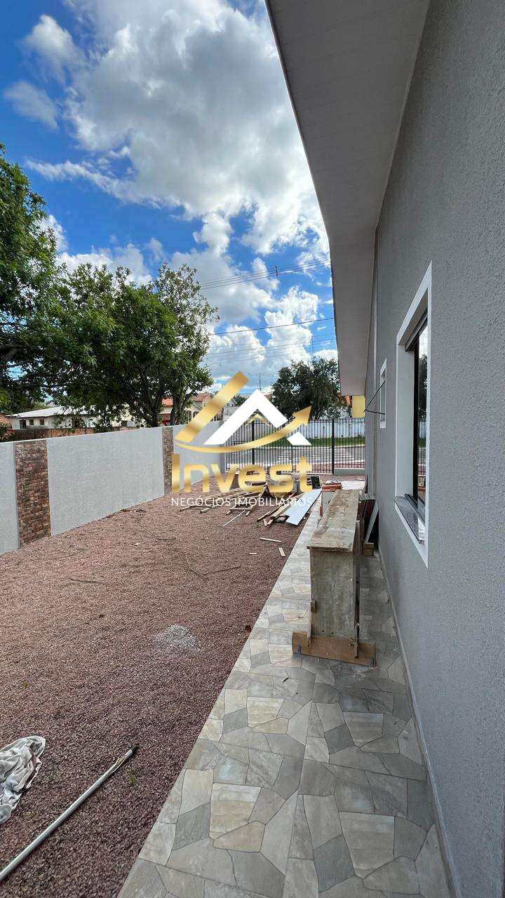  - OPORTUNIDADE - Região Boa Vista - Casa de esquina com amplo terreno - em fase de construção