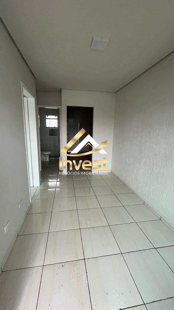  - Região Boa Vista - Los Angeles - Casa 2 quartos com espaço de terreno nos fundos