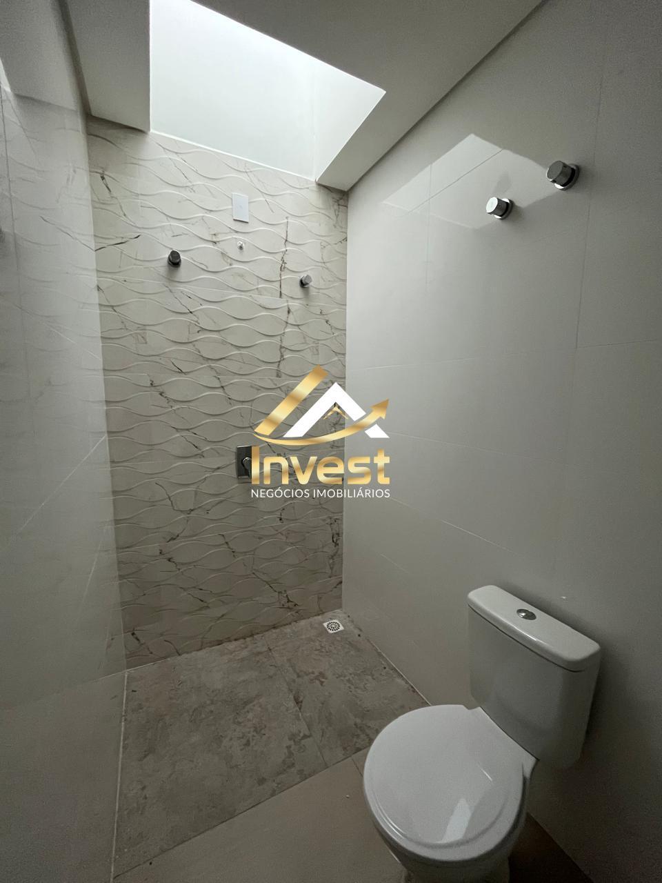 Sobrado à venda com 3 quartos, 97m² - Chapada,Ponta Grossa