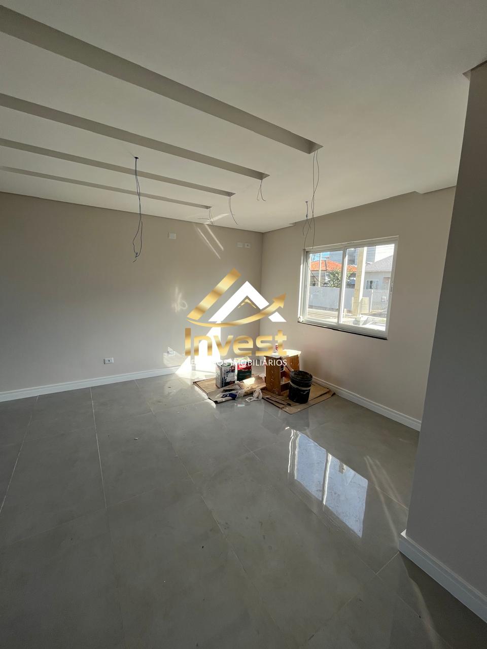  - Triplex 3 quartos, sendo 1 suíte - em ótima localização no Santa Paula